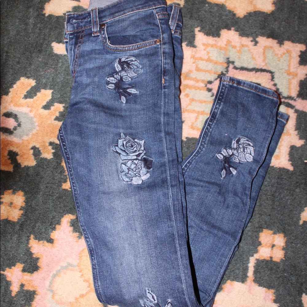 Miss me embroidered jeans